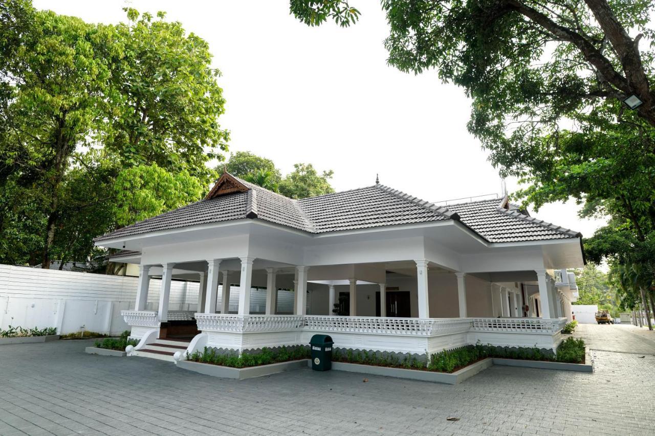 Hotel Heritage Plaza Kottayam Exterior foto
